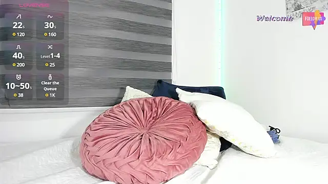 Snapshot of MEGANTARLY09 chatting on 03.14.25 MEGANTARLY09 online show from 03.14.25