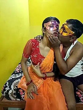 Snapshot of Rashili_Riya chatting on 09.18.25 Rashili Riya online show from 09.18.25