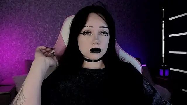 Snapshot of meowceline chatting on 05.19.26 meowceline online show from 05.19.26