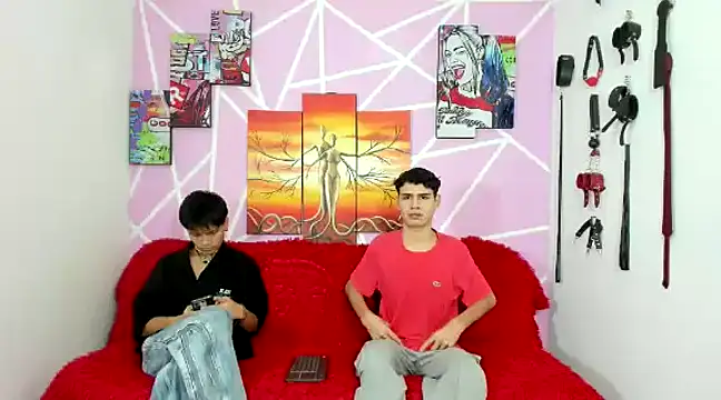 Snapshot of Fresahot2005 chatting on 12.16.24 Fresahot2005 online show from 12.16.24