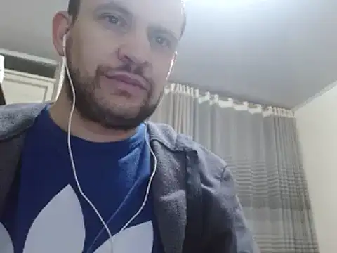 camiloking1720 online show from 12.20.24