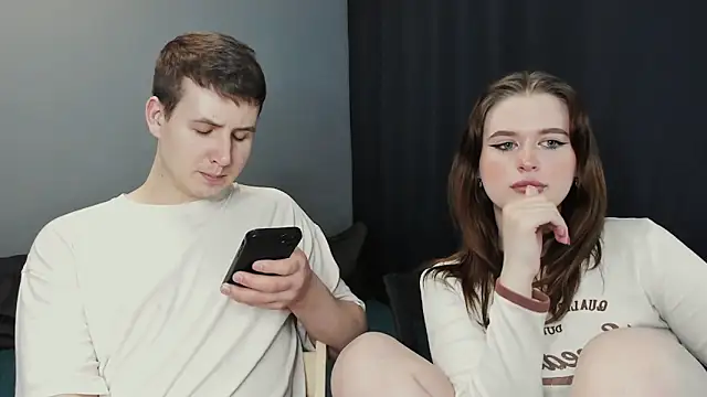 Snapshot of Pinku_kitsune chatting on 03.12.25 Pinku kitsune online show from 03.12.25