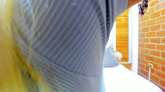 Dulcex69 online show from 06.17.26