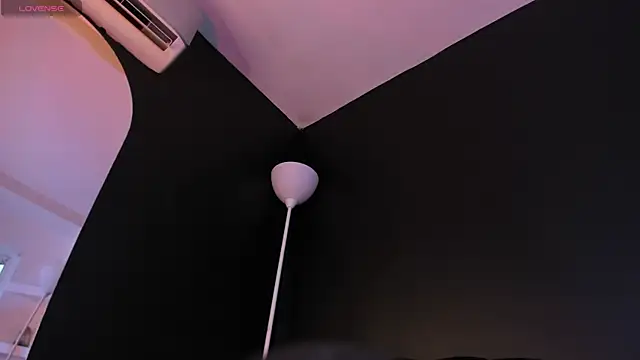 Snapshot of ALICEPOIXXXON chatting on 01.30.25 ALICEPOIXXXON online show from 01.30.25