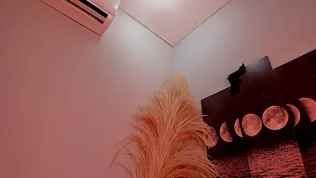 Snapshot of ALICEPOIXXXON chatting on 01.12.26 ALICEPOIXXXON online show from 01.12.26