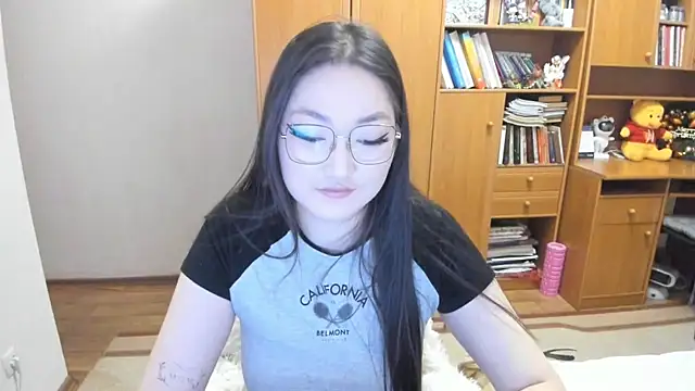 Snapshot of nliki4506 chatting on 12.14.24 nliki4506 online show from 12.14.24