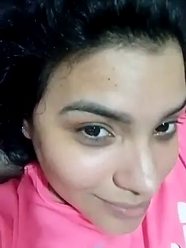 lolaa staars online show from 02.28.25