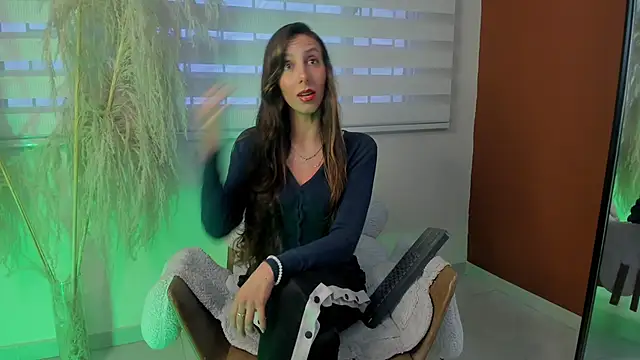 luna willians online show from 03.25.26