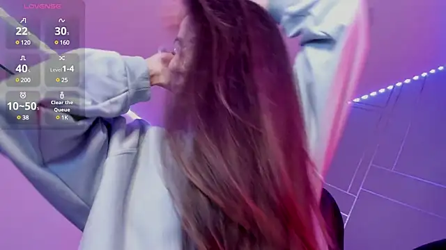 Ich Bin Julia online show from 02.15.25