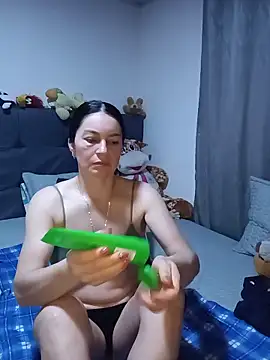 renata hot1 online show from 05.31.26