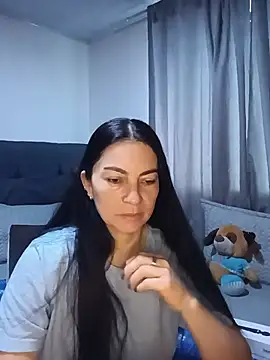 renata hot1 online show from 06.09.26