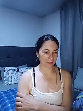 renata hot1 online show from 06.11.26