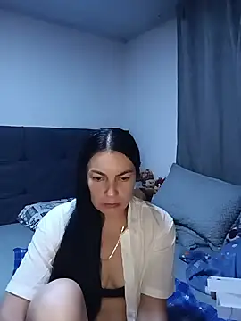 renata hot1 online show from 06.19.26