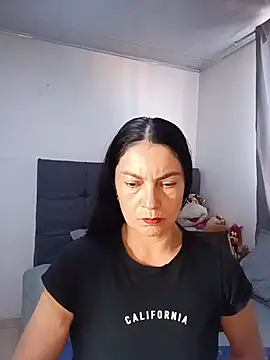 renata hot1 online show from 06.23.26