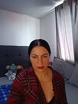 renata hot1 online show from 06.30.26