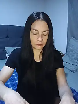 renata hot1 online show from 07.17.26