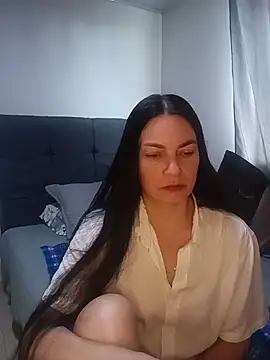 renata hot1 online show from 07.22.26