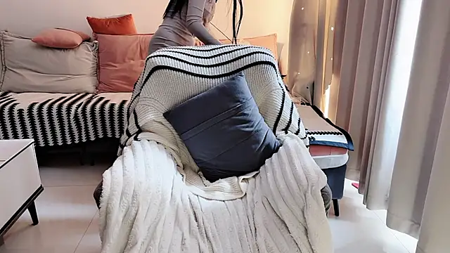 QQ-tutu online show from 03.02.26