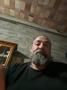 Snapshot of ros217 chatting on 09.18.25 ros217 online show from 09.18.25