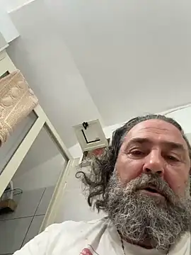 Snapshot of ros217 chatting on 09.25.25 ros217 online show from 09.25.25