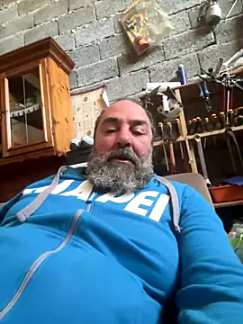 Snapshot of ros217 chatting on 10.07.25 ros217 online show from 10.07.25