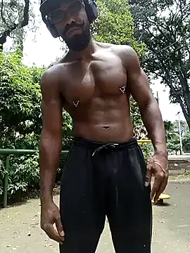 Siriss boyrag online show from 03.17.26