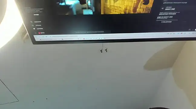 Snapshot of miguel_hz chatting on 03.18.25 miguel hz online show from 03.18.25
