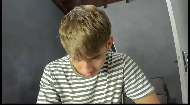 Snapshot of miguel_hz chatting on 03.21.25 miguel hz online show from 03.21.25