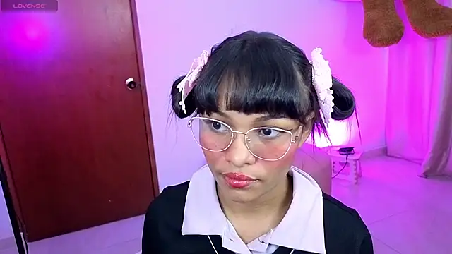 Snapshot of KaattySweet_ chatting on 07.22.26 KaattySweet online show from 07.22.26