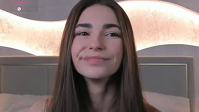 Snapshot of BeaNelson chatting on 03.21.25 BeaNelson online show from 03.21.25