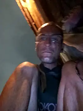 Snapshot of nevessartori chatting on 01.09.25 nevessartori online show from 01.09.25