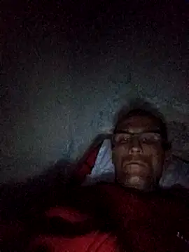 Snapshot of nevessartori chatting on 01.12.25 nevessartori online show from 01.12.25