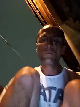 Snapshot of nevessartori chatting on 01.29.25 nevessartori online show from 01.29.25