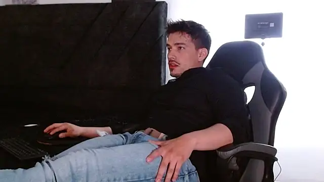 Ian Daviz online show from 04.17.26