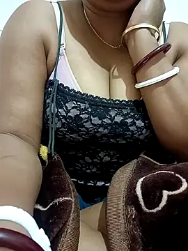 Snapshot of riya_kumari0 chatting on 01.20.25 riya kumari0 online show from 01.20.25