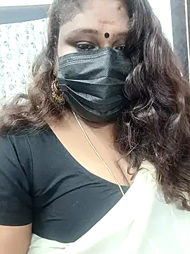 Snapshot of simran21 chatting on 01.04.25 simran21 online show from 01.04.25