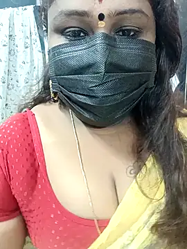 Snapshot of simran21 chatting on 01.18.25 simran21 online show from 01.18.25