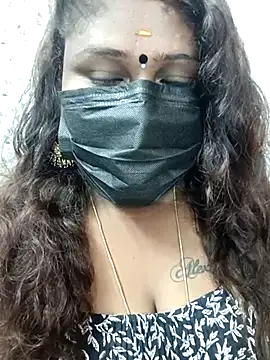 Snapshot of simran21 chatting on 02.22.25 simran21 online show from 02.22.25