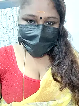 Snapshot of simran21 chatting on 02.28.25 simran21 online show from 02.28.25