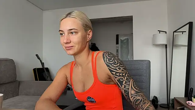 AnneBall online show from 12.01.25