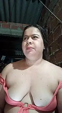 Snapshot of 06_aimar chatting on 01.15.25 06 aimar online show from 01.15.25