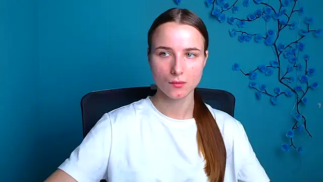 Snapshot of Eva_Janee chatting on 06.24.26 Eva Janee online show from 06.24.26
