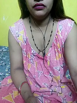 Snapshot of Sexyranibhabhi chatting on 06.05.26 Sexyranibhabhi online show from 06.05.26