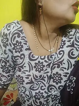 Snapshot of Sexyranibhabhi chatting on 06.08.26 Sexyranibhabhi online show from 06.08.26