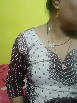 Snapshot of Sexyranibhabhi chatting on 06.27.26 Sexyranibhabhi online show from 06.27.26