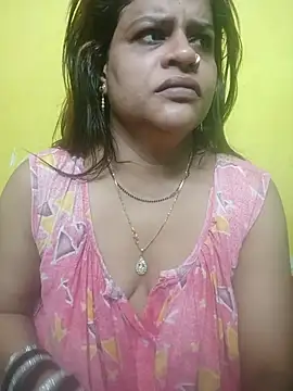 Snapshot of Sexyranibhabhi chatting on 07.14.26 Sexyranibhabhi online show from 07.14.26