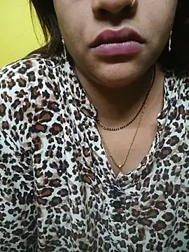Snapshot of Sexyranibhabhi chatting on 07.16.26 Sexyranibhabhi online show from 07.16.26