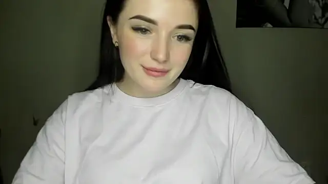 Snapshot of EvaaMillerr99 chatting on 01.13.25 EvaaMillerr99 online show from 01.13.25