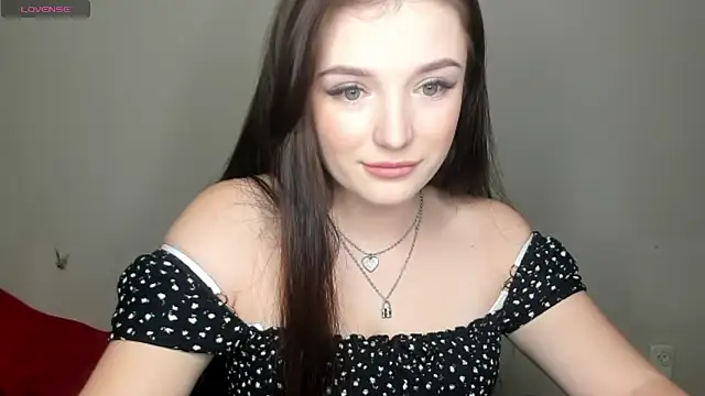 Snapshot of EvaaMillerr99 chatting on 01.24.25 EvaaMillerr99 online show from 01.24.25