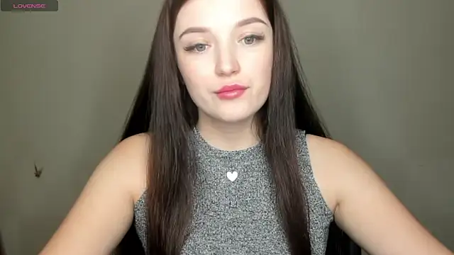 Snapshot of EvaaMillerr99 chatting on 01.25.25 EvaaMillerr99 online show from 01.25.25